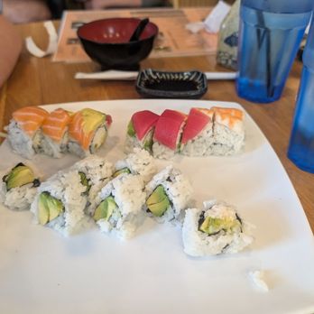 Roll Roll - Japanese Near Me - Los Angeles, California
