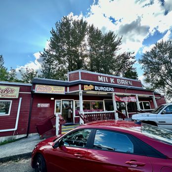 Herfy's Burger & BBQ - Front of store - Burgers Near Me - Snoqualmie, Washington Herfy's Burger & BBQ - Front of store - Burgers Near Me - Snoqualmie, Washington