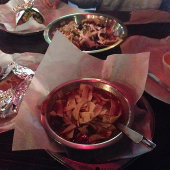 Bodegas Taco Shop - Soup, quesadillas, nachos, and tacos. - Mexican Near Me - Houston, Texas