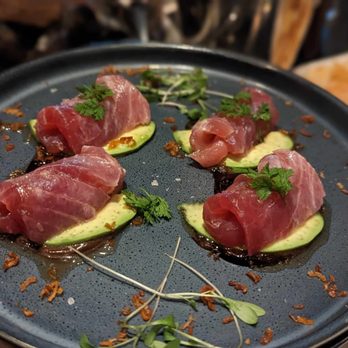 Row 34 - Seaport - Tuna crudo - New American Near Me - Boston, Massachusetts