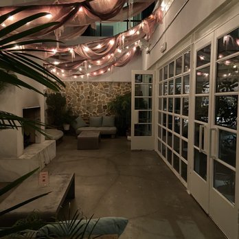 P6 - Other options for seating without view of lake. Cozy. - Cocktail Bars Near Me - Austin, Texas P6 - Other options for seating without view of lake. Cozy. - Cocktail Bars Near Me - Austin, Texas