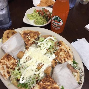 Mi Rinconcito Mexicano - Sampler platter - Tacos Near Me - Miami, Florida Mi Rinconcito Mexicano - Sampler platter - Tacos Near Me - Miami, Florida