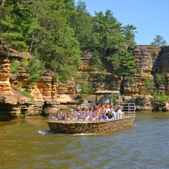 Wild Thing - Wildthing Jet Boat cruising by Wisconsin Dells sandstone rock formations over 14,000 years old. - Boating Near Me - Wisconsin Dells, Wisconsin Wild Thing - Wildthing Jet Boat cruising by Wisconsin Dells sandstone rock formations over 14,000 years old. - Boating Near Me - Wisconsin Dells, Wisconsin