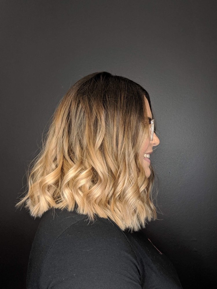 Studio 200 Salon Ocala Image