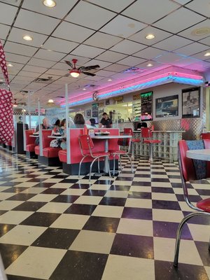Mary's Diner by null