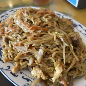Fat Dragon - Fat Dragon Sautéed Ramen Combination / 肥龙炒拉面 - Delicious - Asian Fusion Near Me - Austin, Texas