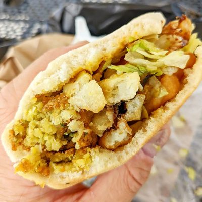 Naba Brick Oven فلافل عراقية by null