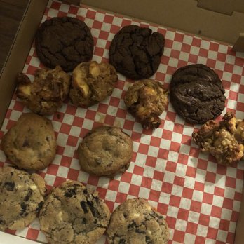 Cookie Zombie - Chocolate Trio, Apple Oatmeal Caramel, Chocolate Chip, Cookies & Cream - Desserts Near Me - Redondo Beach, California Cookie Zombie - Chocolate Trio, Apple Oatmeal Caramel, Chocolate Chip, Cookies & Cream - Desserts Near Me - Redondo Beach, California