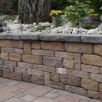 C & T Landscape Maintenance - SW Beaverton: Mannerstone decorative retaining wall. - Landscaping Near Me C & T Landscape Maintenance - SW Beaverton: Mannerstone decorative retaining wall. - Landscaping Near Me