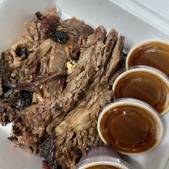 Black's Barbecue Lockhart - 5/5 stars Moist Brisket. The BEST brisket I ever had. $18.99 lbs. - Barbeque Near Me - Lockhart, Texas Black's Barbecue Lockhart - 5/5 stars Moist Brisket. The BEST brisket I ever had. $18.99 lbs. - Barbeque Near Me - Lockhart, Texas