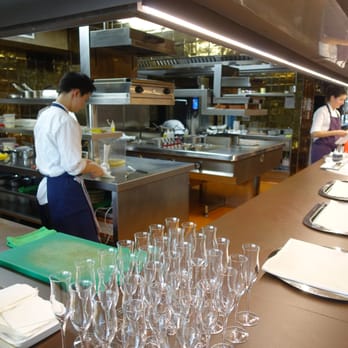 Disfrutar - Open kitchen - Modern European Near Me - Barcelona, B