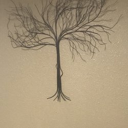 Night's Inn - Cute tree on the wall