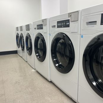 Element Melbourne Oceanfront - Laundry facility - Hotels Near Me - Melbourne, Florida Element Melbourne Oceanfront - Laundry facility - Hotels Near Me - Melbourne, Florida