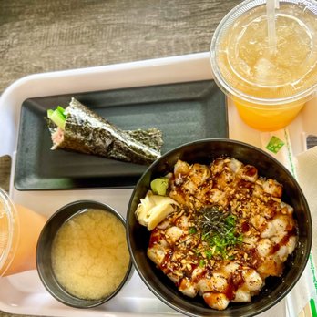 Mama Kim’s - Mama Kim's Seared Scallops & Miso. Hand Roll made to order. Plantation & Yuzu Iced Teas... - Poke Near Me - Honolulu, Hawaii Mama Kim’s - Mama Kim's Seared Scallops & Miso. Hand Roll made to order. Plantation & Yuzu Iced Teas... - Poke Near Me - Honolulu, Hawaii