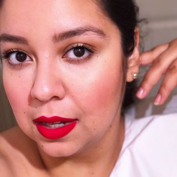 Napa Valley Makeup - Red lip for date night - Makeup Artists Near Me Napa Valley Makeup - Red lip for date night - Makeup Artists Near Me