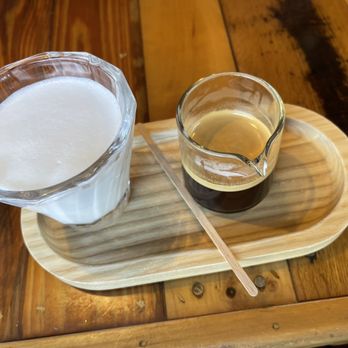 Palate Coffee Roasters - Cafe con leche - Coffee & Tea Near Me - Sanford, Florida