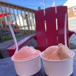 Slickers - 2 cups of ice cream