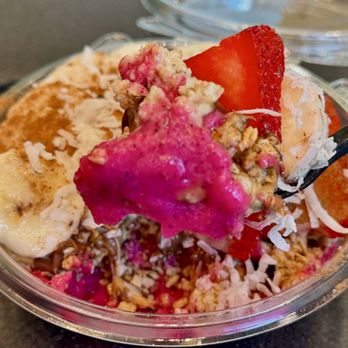 Frutta Bowls - Acai bowl - Juice Bars & Smoothies Near Me - Cumming, Georgia Frutta Bowls - Acai bowl - Juice Bars & Smoothies Near Me - Cumming, Georgia