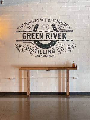 Green River Distilling Co. by null