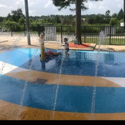 Chappapeela Sports Park - Splash pad with covered picnic tables