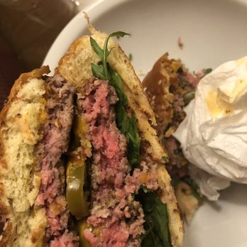 Red Garter - Gross burger - Pubs Near Me - Florence, FI