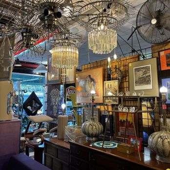 Room Service Vintage - Antiques Near Me - Austin, Texas