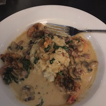 Marais - Shrimp and grits! Well cooked and seasoned. - Seafood Near Me - Dickinson, Texas