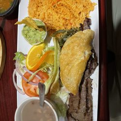 El Coco Loco - Carne al Carbon