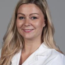 Lindsay A Meade, MD