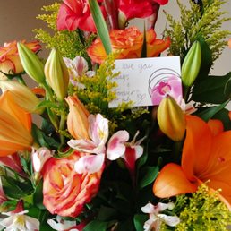 She made all the flowers we chose look amazing She made all the flowers we chose look amazing