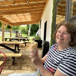 Asheboro Popcorn Company - In the heart of Seagrove, pottery capital, delicious ice cream and popcorn. Visit this lovely town, check it out and take some home.