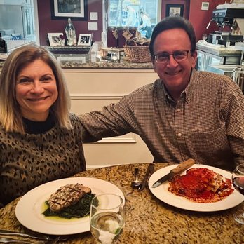 Macaluso's Italian Restaurant - Italian Near Me - Ruston, Washington