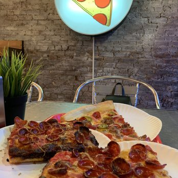 Union Street Pizza - Pizza Near Me - Brooklyn, New York