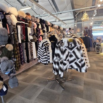 Sitka Fur Gallery - Fur Clothing Near Me - Sitka, Alaska