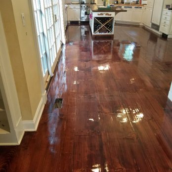 Boselli Hardwood Flooring - Kitchen fllor Ridgewood nj 
Stained 3/4 red mahogany 
1/4 honey 4 coats traffic waterbased urethane - Flooring Near Me