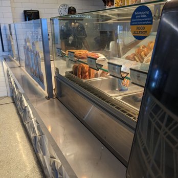 Auntie Anne's - Pretzels - Pretzels Near Me - St Paul, Minnesota Auntie Anne's - Pretzels - Pretzels Near Me - St Paul, Minnesota