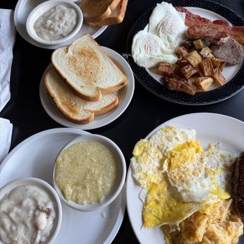 Damascus Diner - Food - American Near Me - Damascus, Virginia