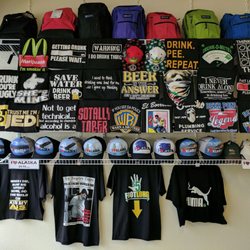 Lucky Grocery & Deli - Tourist/party swag