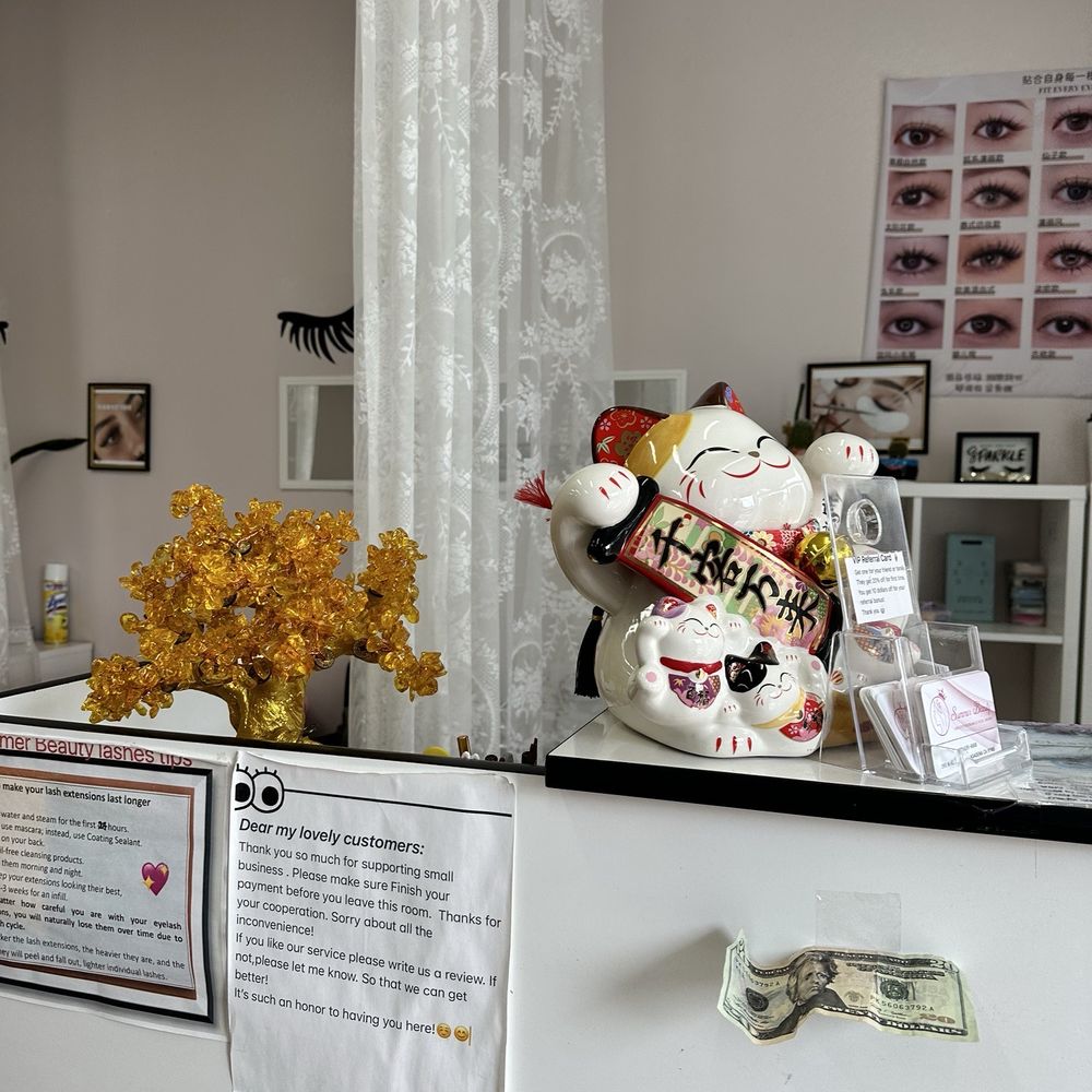 Summer Beauty - Front desk - Eyelash Service Near Me - Pasadena, California Summer Beauty - Front desk - Eyelash Service Near Me - Pasadena, California