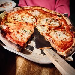 Smith’s Public House - Margarita pizza