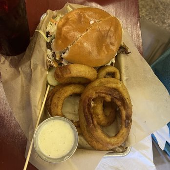 TEX 808 BBQ & Brews - Pulled pork BBQ Sandwich Combo - Barbeque Near Me - Honolulu, Hawaii
