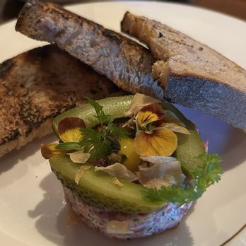 The Village Pub - Beef tartare - Pubs Near Me - Woodside, California The Village Pub - Beef tartare - Pubs Near Me - Woodside, California