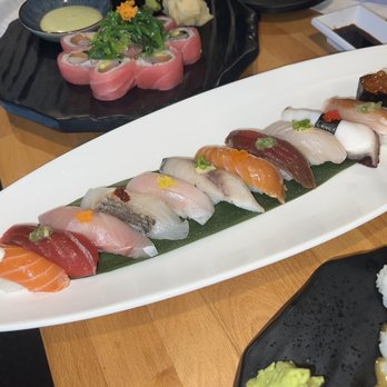 Kusshi - 12 Piece Nigiri Sampler (Roe was sooo good) - Sushi Bars Near Me - Vienna, Virginia Kusshi - 12 Piece Nigiri Sampler (Roe was sooo good) - Sushi Bars Near Me - Vienna, Virginia