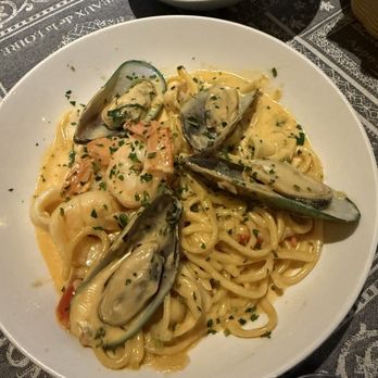 PortaBella - Linguine AI Frutti DI Mare - Mediterranean Near Me - Carmel, California