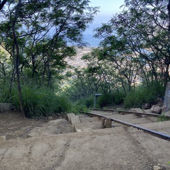 Koko Crater Trail - Hiking Near Me - Honolulu, Hawaii