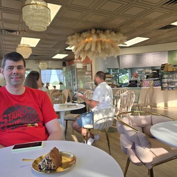 Farmer’s Milk - Cafes Near Me - Schaumburg, Illinois Farmer’s Milk - Cafes Near Me - Schaumburg, Illinois