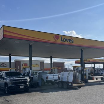 Love's Travel Stop - Convenience Stores Near Me - Colbert, Oklahoma Love's Travel Stop - Convenience Stores Near Me - Colbert, Oklahoma