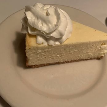 Lewnes' Steakhouse - Cheesecake - Steakhouses Near Me - Annapolis, Maryland