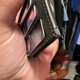 Leather peeling off wallet that was purchased in May 2021 Leather peeling off wallet that was purchased in May 2021
