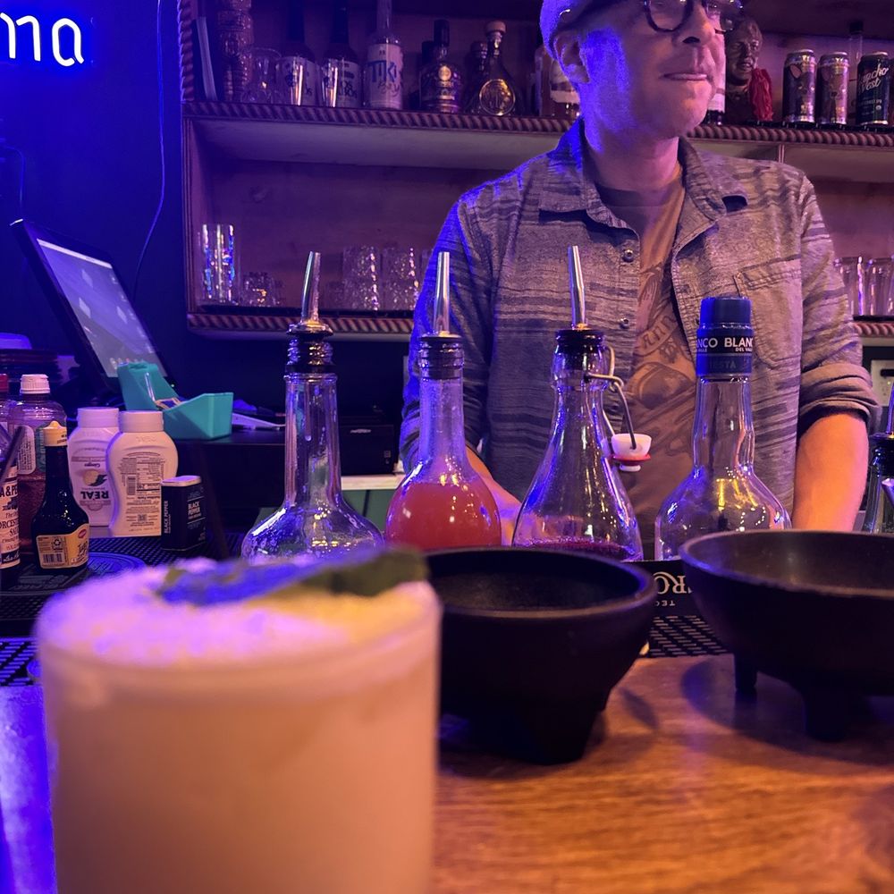 La Bufadora Bar - Amazing drink - Bars Near Me - Los Angeles, California La Bufadora Bar - Amazing drink - Bars Near Me - Los Angeles, California